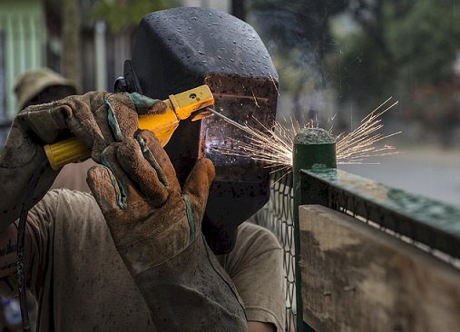 DISEÑO DE CALDERERÍA Y ESTRUCTURAS METÁLICAS (Fabricación Mecánica) (+++) (240 horas)